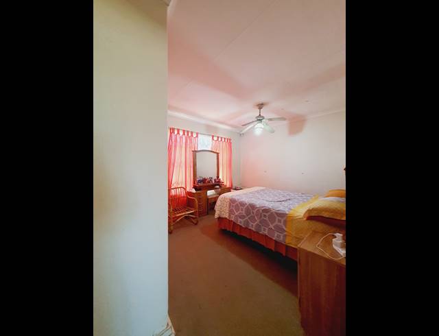 2 BEDROOM FREEHOLD FOR SALE IN NOORDWYK